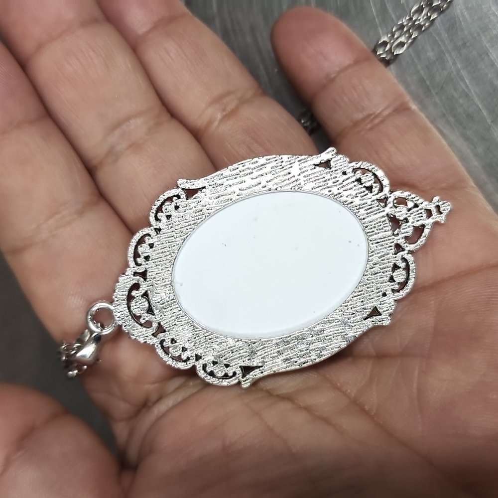Edgar Allen poe black crow victorian vibes necklace - Picture 9 of 9